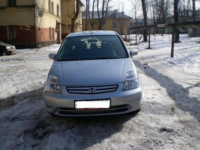 2002 Honda Stream