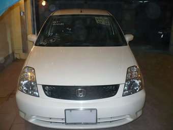 2002 Honda Stream