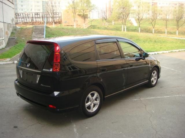 2002 Honda Stream