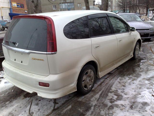 2002 Honda Stream