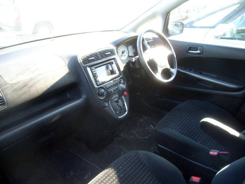2002 Honda Stream