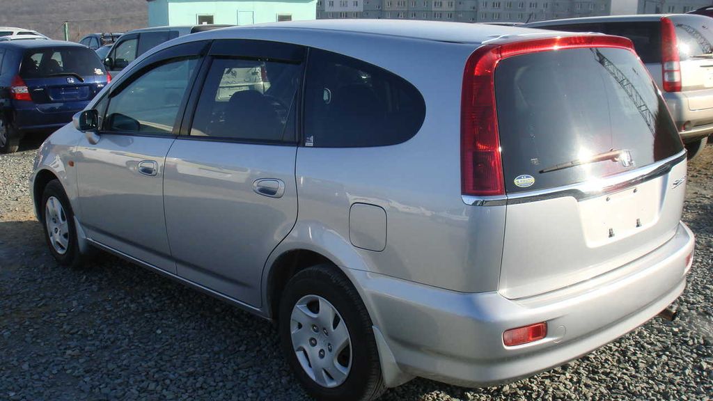 2002 Honda Stream