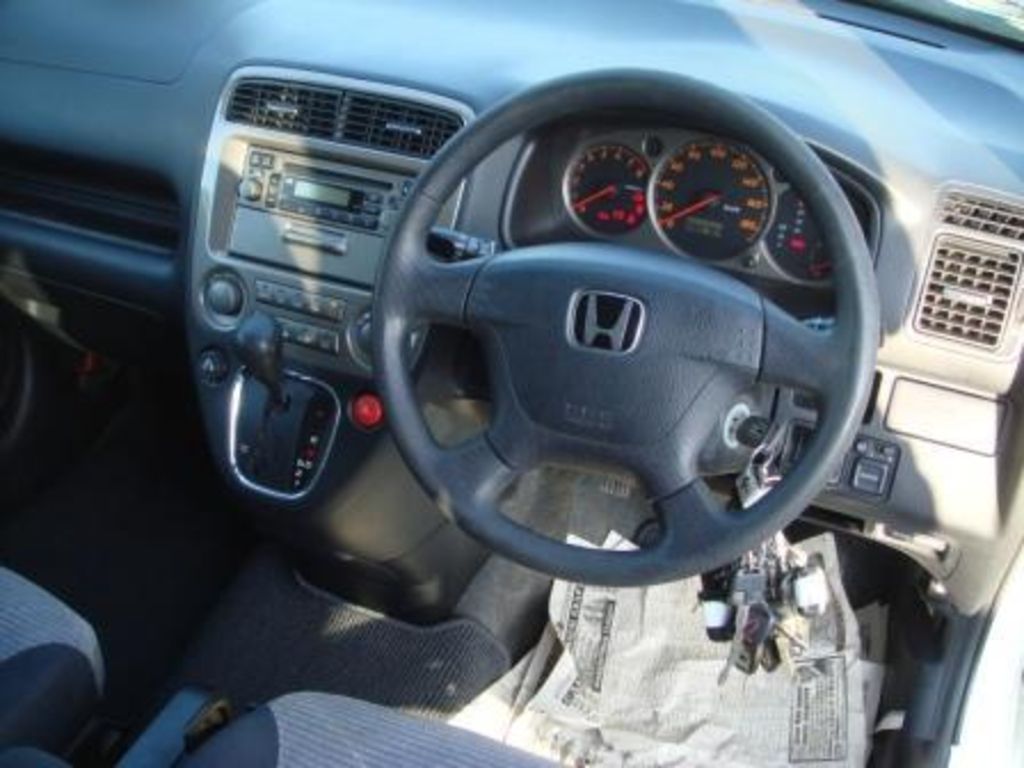 2002 Honda Stream