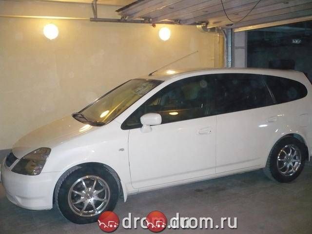 2002 Honda Stream
