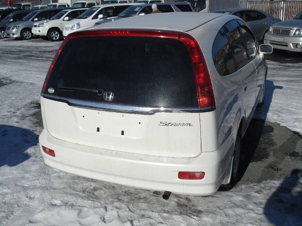 2002 Honda Stream