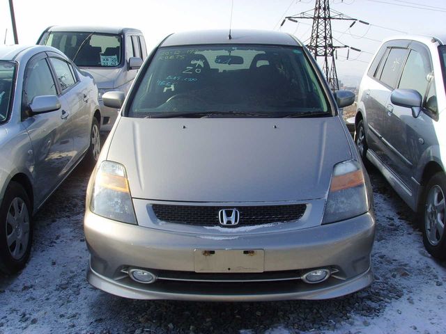 2002 Honda Stream