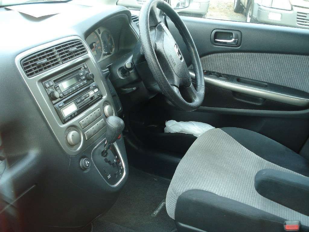 2002 Honda Stream