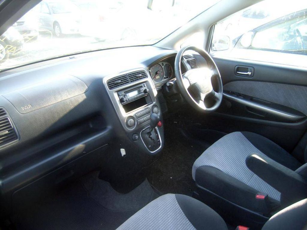 2002 Honda Stream