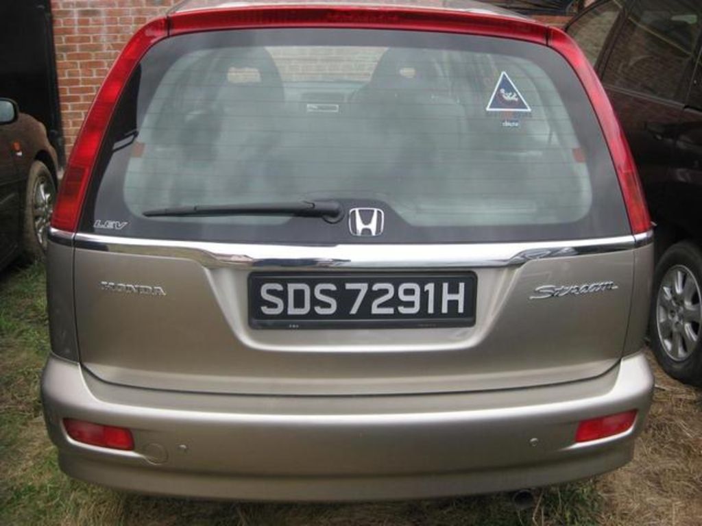 2002 Honda Stream