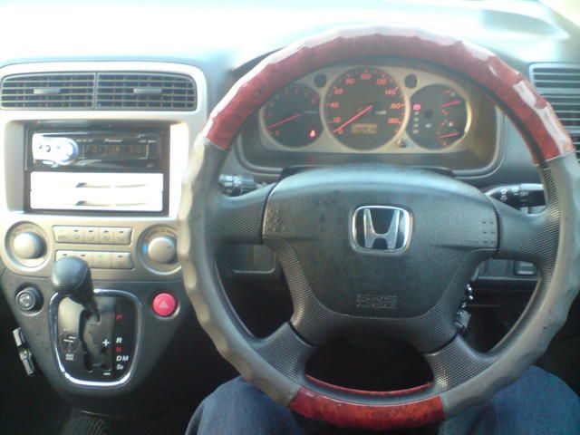 2002 Honda Stream