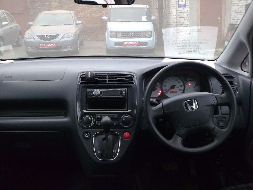 2002 Honda Stream