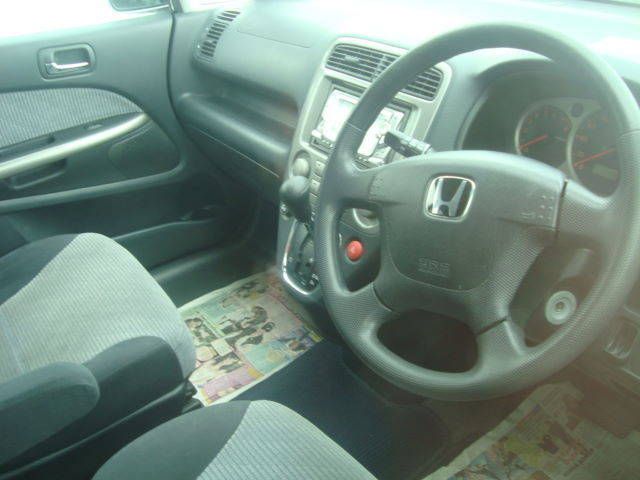 2002 Honda Stream
