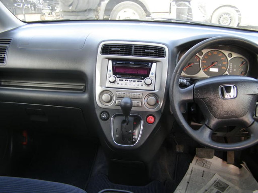 2002 Honda Stream