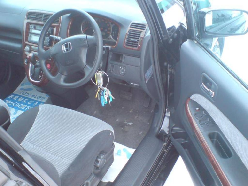 2002 Honda Stream