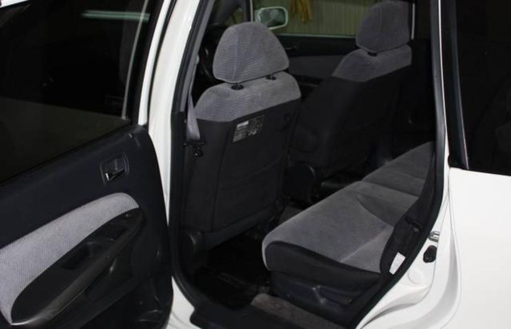 2002 Honda Stream