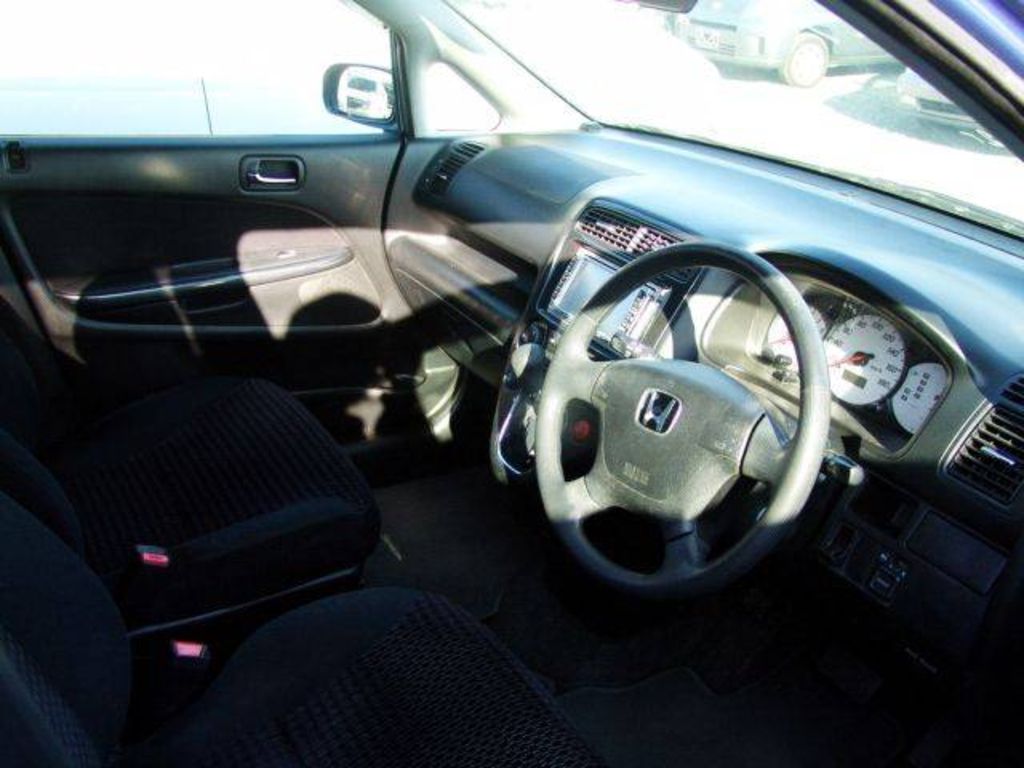 2002 Honda Stream