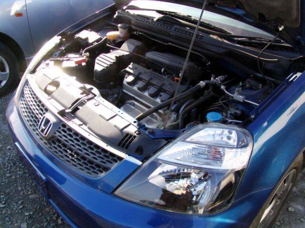 2002 Honda Stream