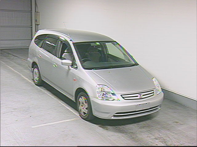 2002 Honda Stream Pictures