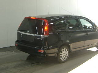 2002 Honda Stream Wallpapers