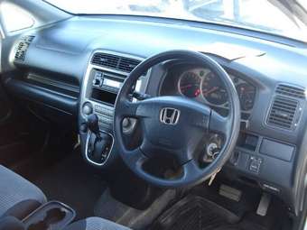2002 Honda Stream Pictures