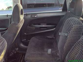2002 Honda Stream Pics
