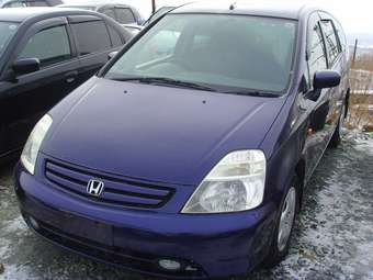 2002 Honda Stream Photos