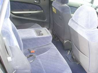 2002 Honda Stream Pictures