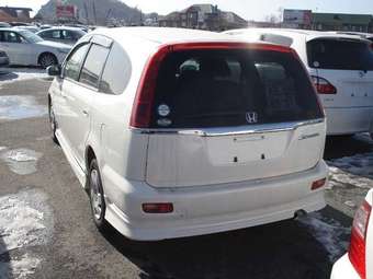 2002 Honda Stream Photos