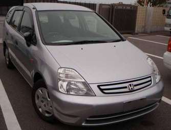 2002 Honda Stream Pictures