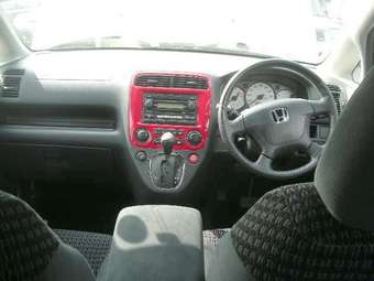 2002 Honda Stream Pics
