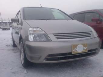 2002 Honda Stream Pics