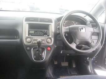 2002 Honda Stream Pictures