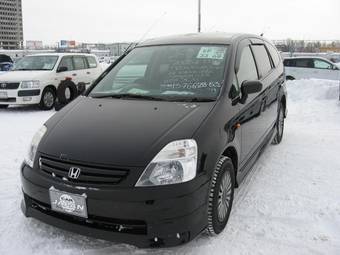 2002 Honda Stream Photos