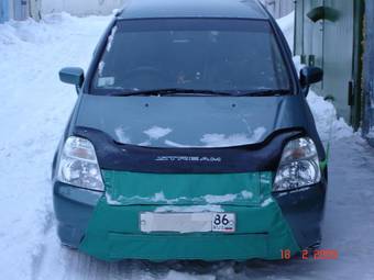 2002 Honda Stream Photos