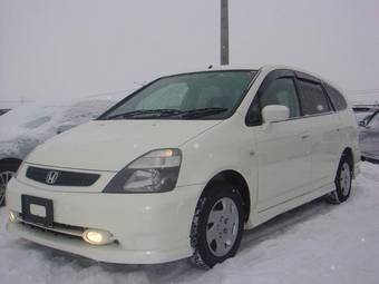 2002 Honda Stream Pics