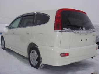 2002 Honda Stream Pictures