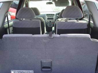 2002 Honda Stream Pictures