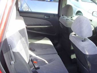 2002 Honda Stream Pics