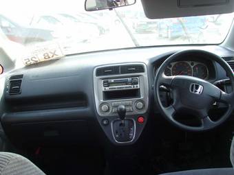 2002 Honda Stream Pictures