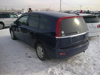 2002 Honda Stream Photos