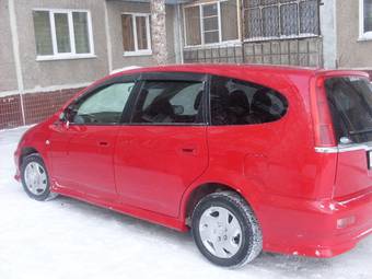 2002 Honda Stream Images