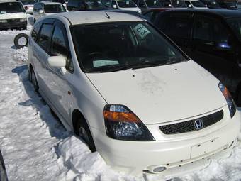 2002 Honda Stream Images