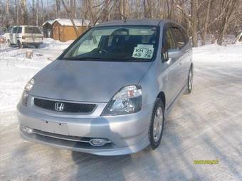 2002 Honda Stream Photos