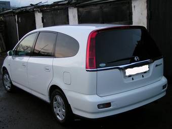 2002 Honda Stream Photos