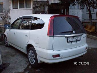 2002 Honda Stream Images