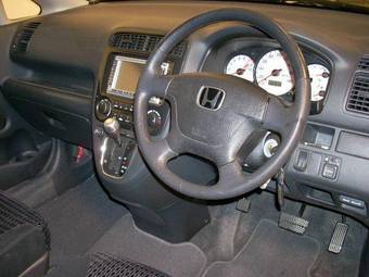 2002 Honda Stream Pictures