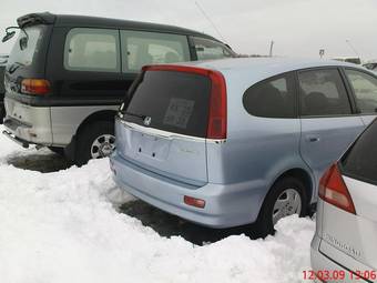 2002 Honda Stream Pictures