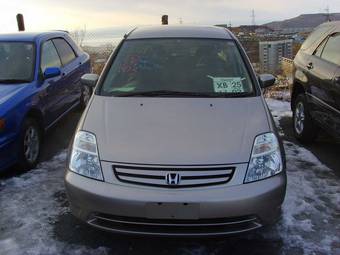 2002 Honda Stream Pictures