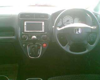 2002 Honda Stream Pictures