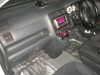 2002 Honda Stream Pictures